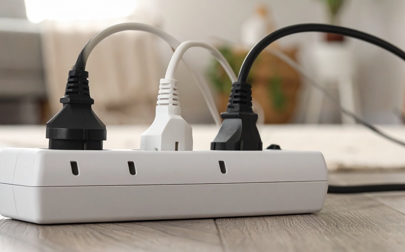 Šie prietaisai eikvoja elektrą net išjungti: ekspertų patarimai, kaip išvengti „vampyrinio“ energijos vartojimo