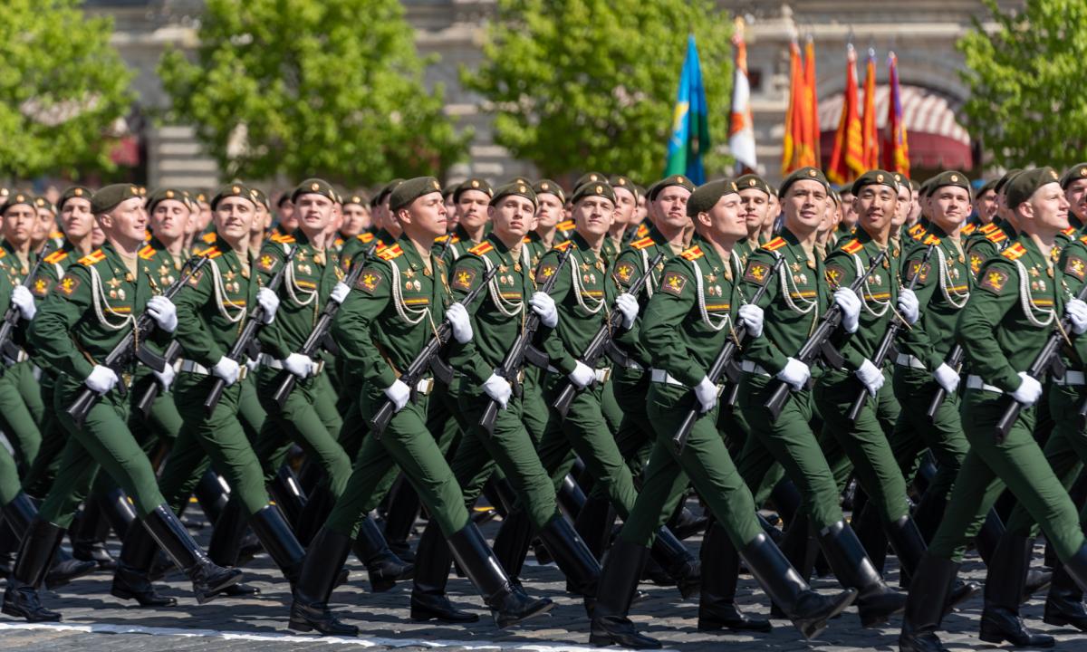 NATO parengė detalią gynybos strategiją galimai Rusijos invazijai į Baltijos šalis